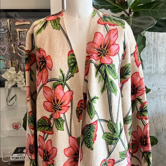 Zara Beige Beaded Floral Knit Sweater - Picture 3 of 9